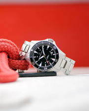 Khaki Navy Scuba