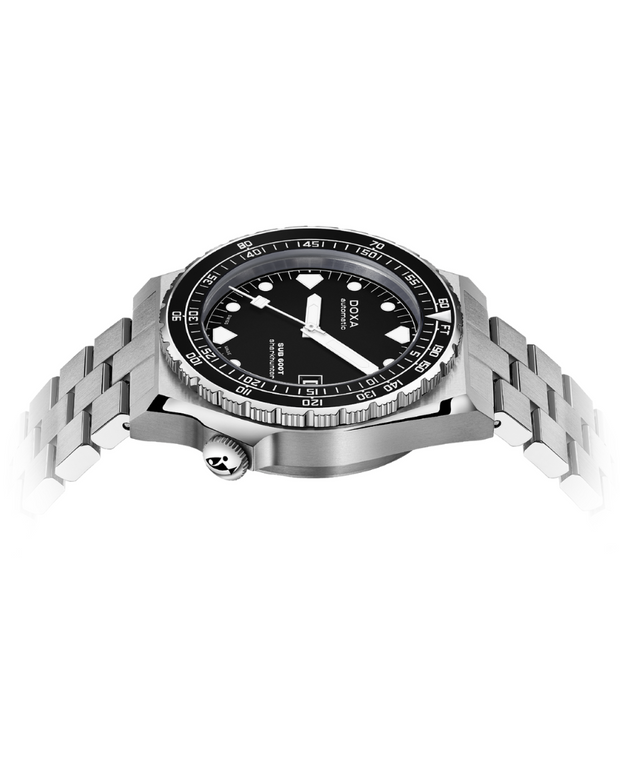 SUB 600T SHARKHUNTER B&W