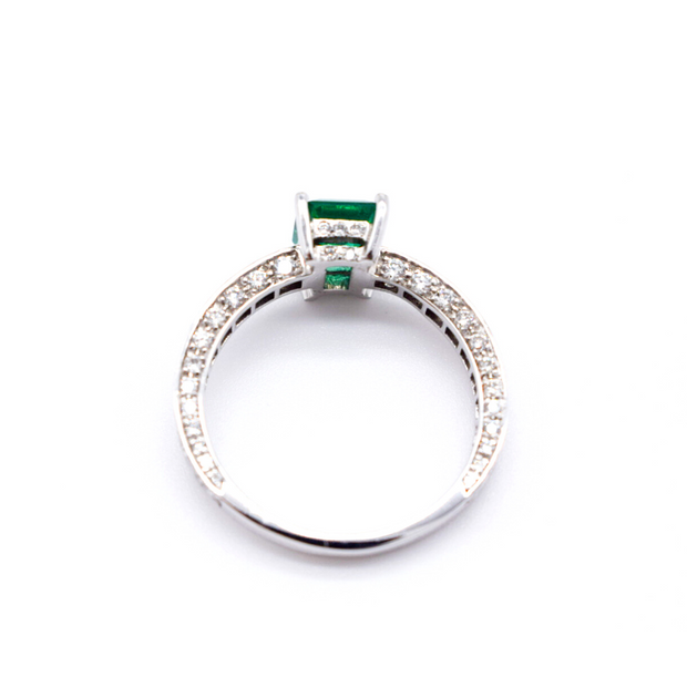 anello smeraldo